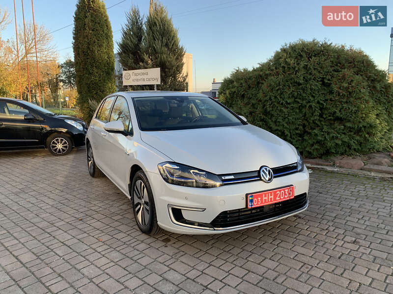 Хетчбек Volkswagen e-Golf 2018 в Рівному фото 8 Хетчбек Volkswagen e-Golf 2018 в Рівному