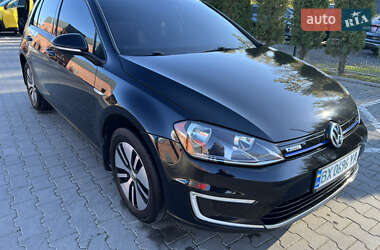 Хэтчбек Volkswagen e-Golf 2016 в Хмельницком
