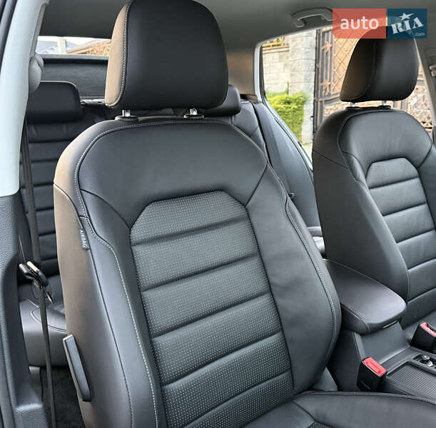 Хэтчбек Volkswagen e-Golf 2020 в Ровно