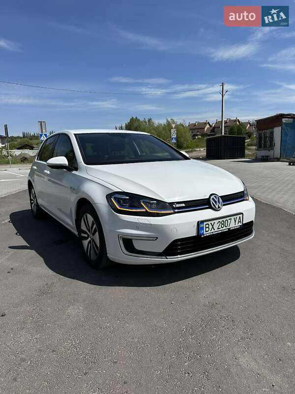 Хэтчбек Volkswagen e-Golf 2018 в Хмельницком