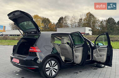 Хэтчбек Volkswagen e-Golf 2015 в 