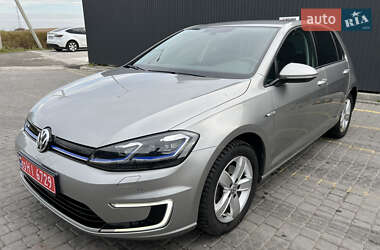 Хетчбек Volkswagen e-Golf 2019 в Винниках