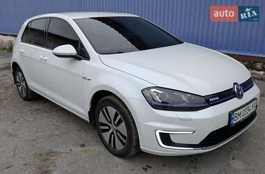 Хэтчбек Volkswagen e-Golf 2015 в Сумах