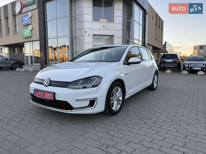 Хэтчбек Volkswagen e-Golf 2014 в 