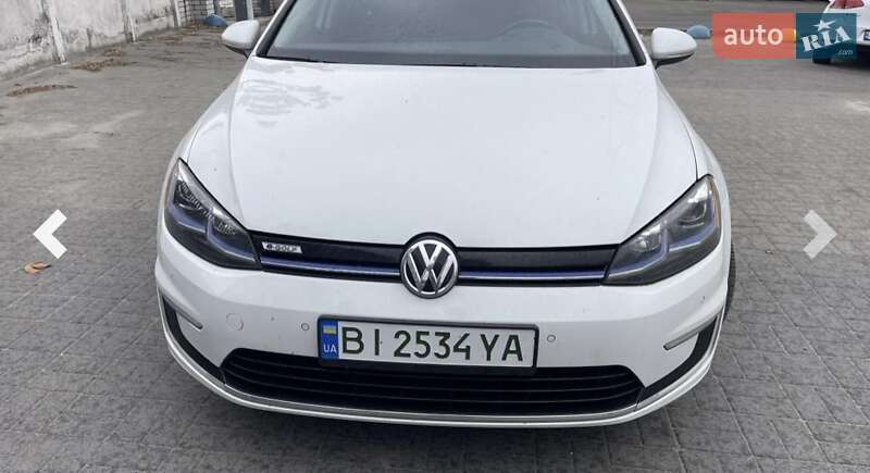 Хетчбек Volkswagen e-Golf 2017 в Дніпрі