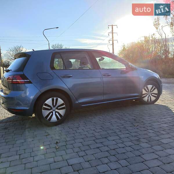 Хетчбек Volkswagen e-Golf 2015 в Старокостянтинові фото 5 Хетчбек Volkswagen e-Golf 2015 в Старокостянтинові