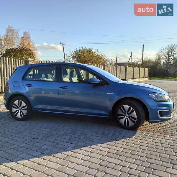 Хетчбек Volkswagen e-Golf 2015 в Старокостянтинові фото 4 Хетчбек Volkswagen e-Golf 2015 в Старокостянтинові