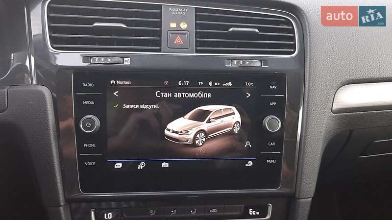 Хетчбек Volkswagen e-Golf 2020 в Львові фото 21 Хетчбек Volkswagen e-Golf 2020 в Львові
