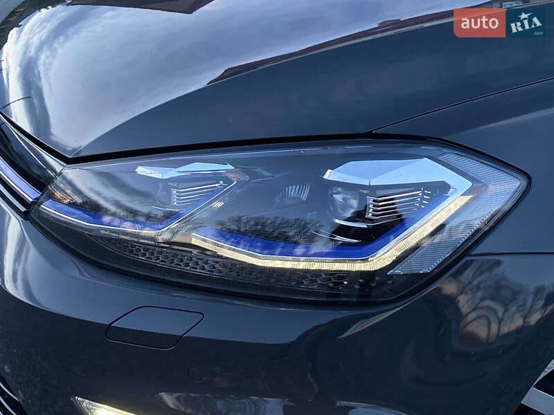 Хетчбек Volkswagen e-Golf 2020 в Самборі