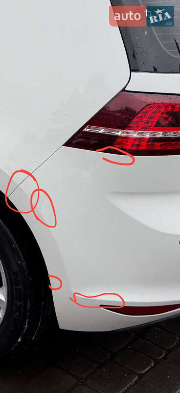 Хетчбек Volkswagen e-Golf 2017 в Дніпрі