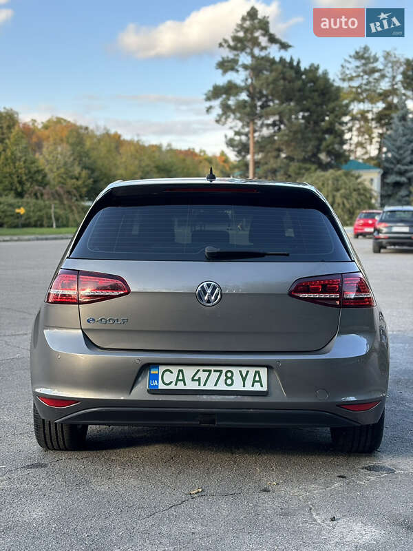 Хетчбек Volkswagen e-Golf 2014 в Умані