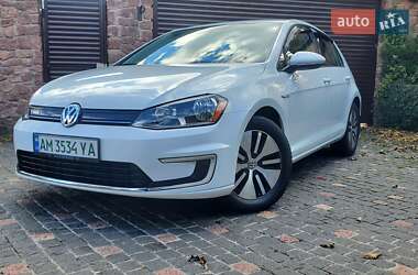 Хетчбек Volkswagen e-Golf 2016 в Житомирі