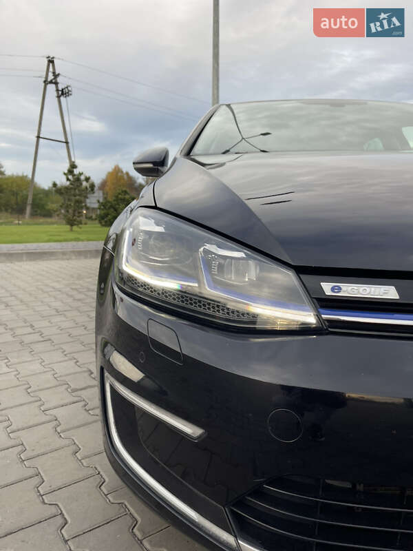 Хэтчбек Volkswagen e-Golf 2018 в Луцке