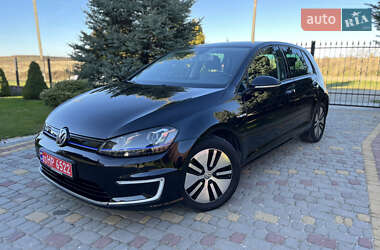 Хэтчбек Volkswagen e-Golf 2015 в Дрогобыче