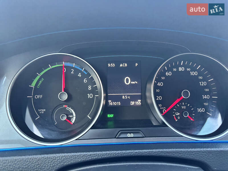 Хетчбек Volkswagen e-Golf 2014 в Тернополі