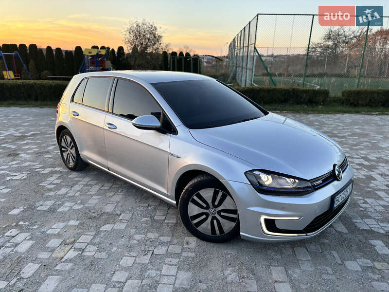 Хетчбек Volkswagen e-Golf 2014 в Тернополі