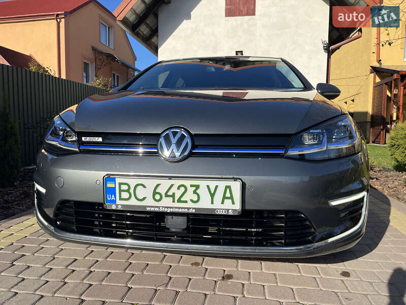 Хэтчбек Volkswagen e-Golf 2019 в Львове