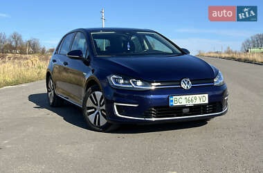 Хэтчбек Volkswagen e-Golf 2018 в Дрогобыче