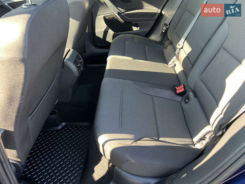 Хэтчбек Volkswagen e-Golf 2018 в Дрогобыче