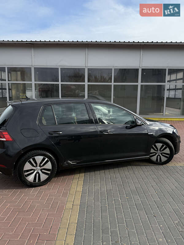 Хетчбек Volkswagen e-Golf 2017 в Рівному фото 3 Хетчбек Volkswagen e-Golf 2017 в Рівному