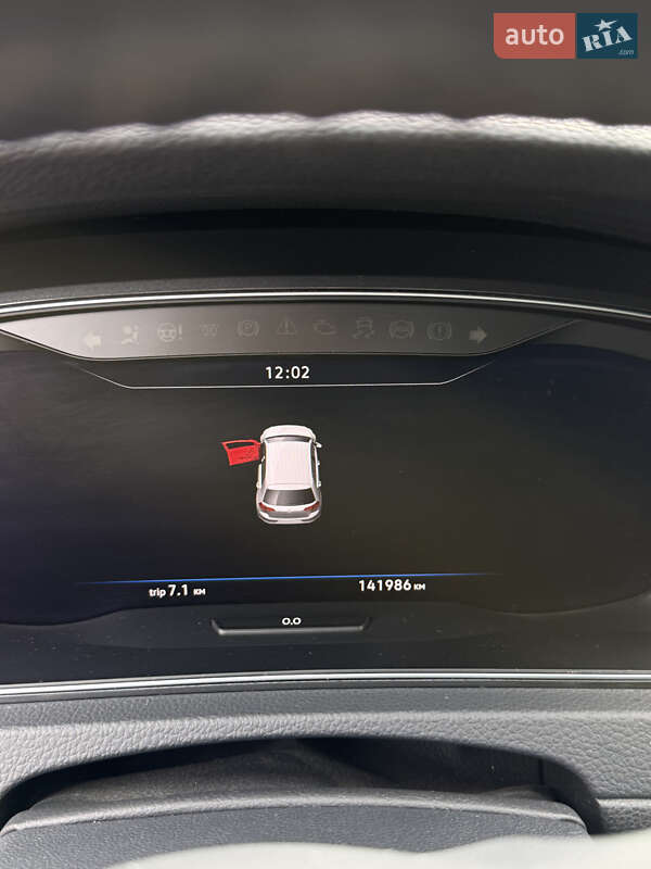 Хетчбек Volkswagen e-Golf 2017 в Рівному фото 12 Хетчбек Volkswagen e-Golf 2017 в Рівному