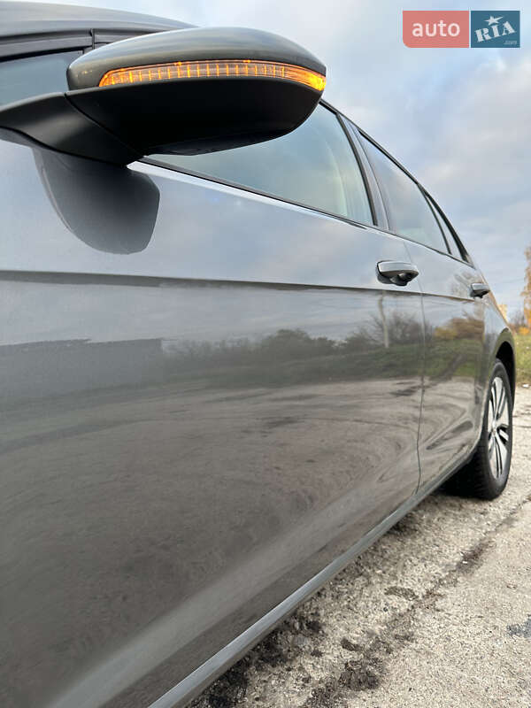 Хэтчбек Volkswagen e-Golf 2019 в Харькове