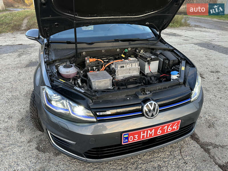 Хэтчбек Volkswagen e-Golf 2019 в Харькове