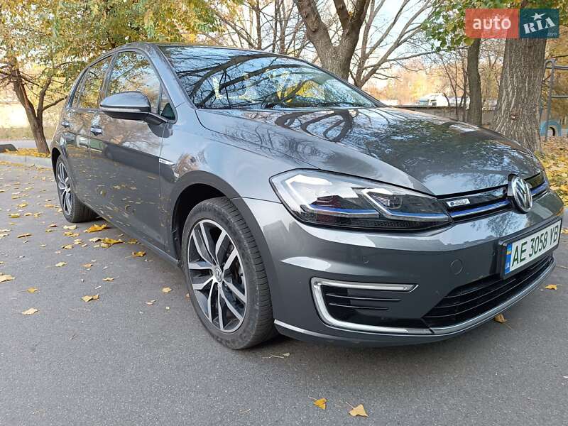 Хетчбек Volkswagen e-Golf 2020 в Дніпрі фото 7 Хетчбек Volkswagen e-Golf 2020 в Дніпрі