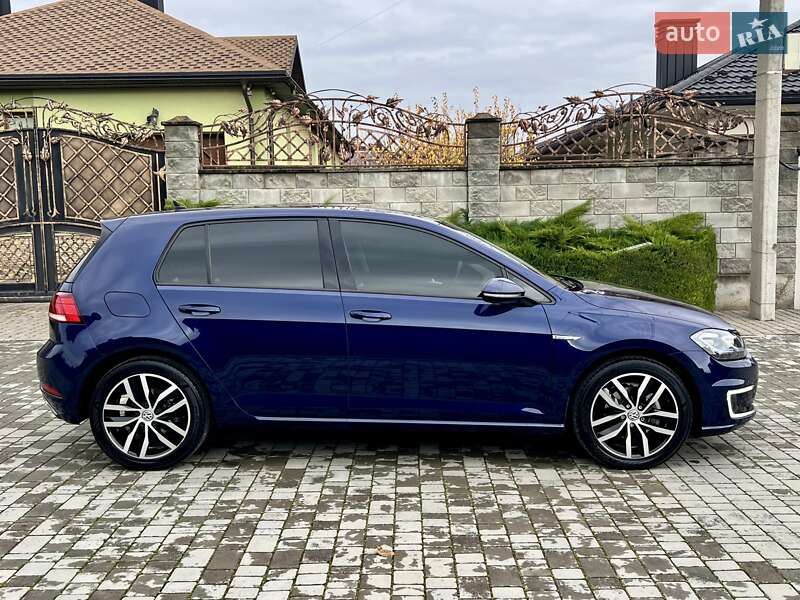 Хэтчбек Volkswagen e-Golf 2018 в Ровно фото 19 Хэтчбек Volkswagen e-Golf 2018 в Ровно