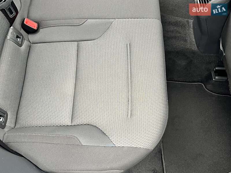 Хэтчбек Volkswagen e-Golf 2018 в Ровно фото 70 Хэтчбек Volkswagen e-Golf 2018 в Ровно