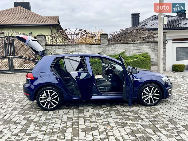 Хэтчбек Volkswagen e-Golf 2018 в Ровно фото 75 Хэтчбек Volkswagen e-Golf 2018 в Ровно
