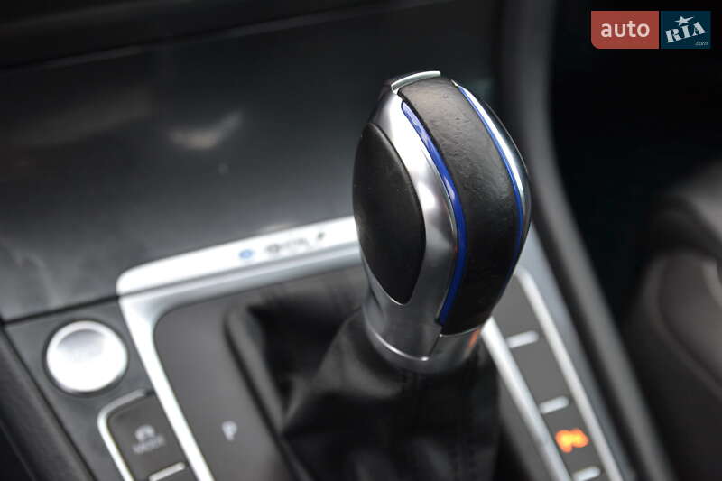 Хэтчбек Volkswagen e-Golf 2018 в Луцке