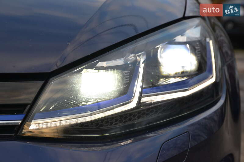 Хэтчбек Volkswagen e-Golf 2018 в Луцке