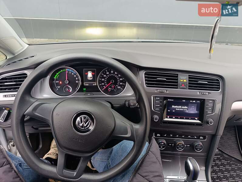 Хэтчбек Volkswagen e-Golf 2015 в Хмельницком фото 9 Хэтчбек Volkswagen e-Golf 2015 в Хмельницком