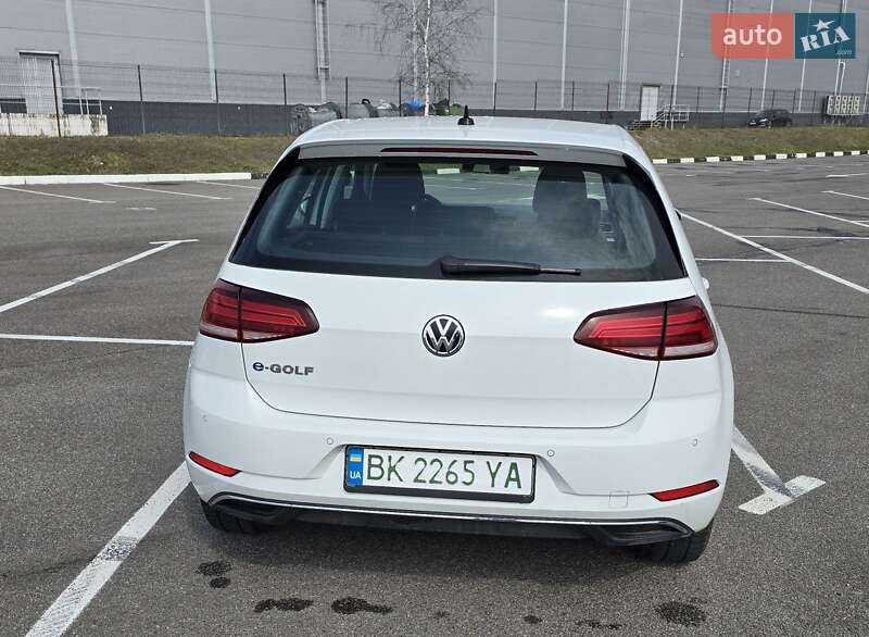 Хэтчбек Volkswagen e-Golf 2020 в Ровно