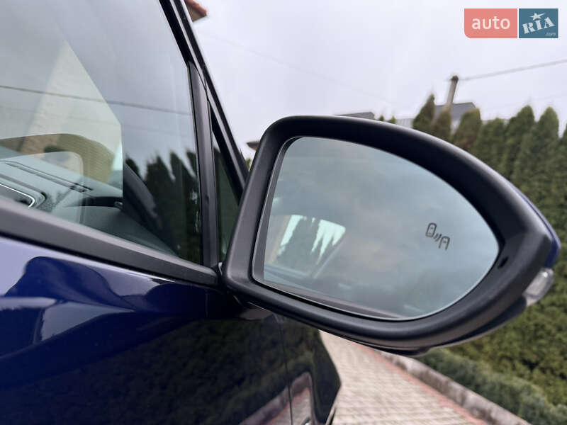 Хэтчбек Volkswagen e-Golf 2019 в Ровно