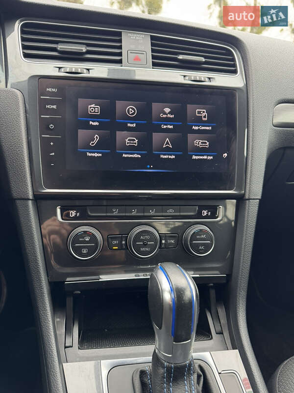 Хэтчбек Volkswagen e-Golf 2019 в Луцке