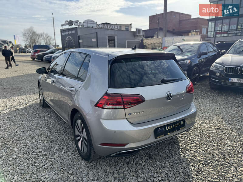 Хэтчбек Volkswagen e-Golf 2018 в Ивано-Франковске