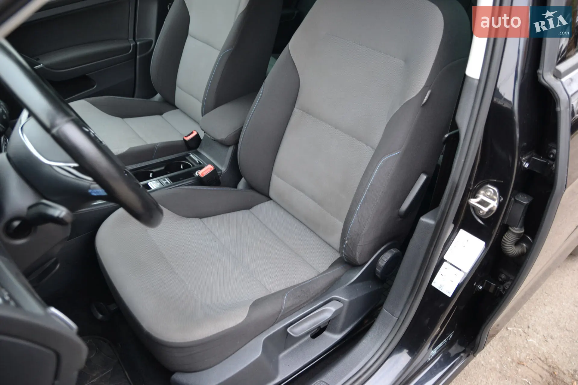 2016 Volkswagen Golf - мініатюра 13