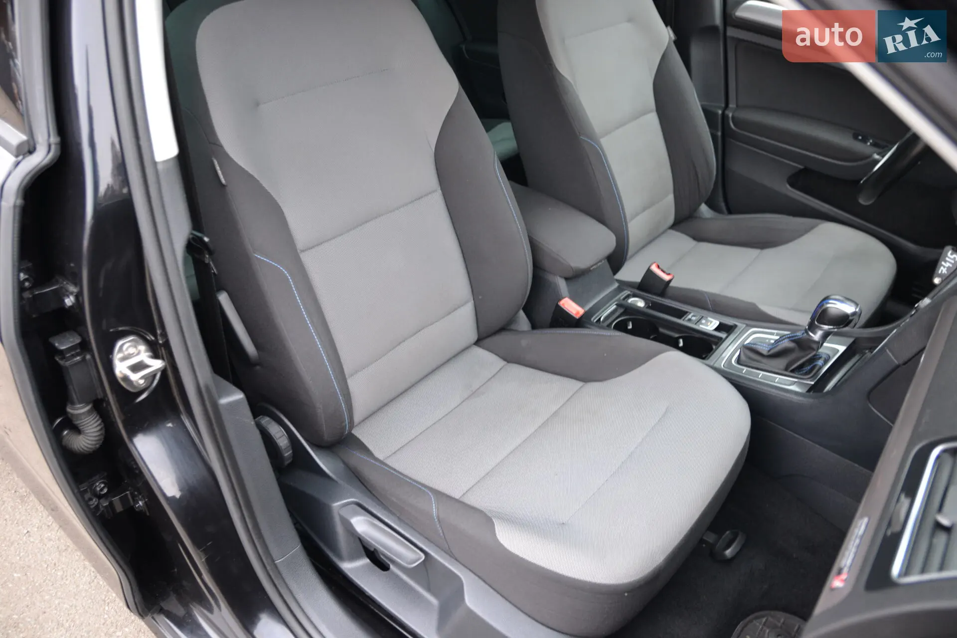 2016 Volkswagen Golf - мініатюра 25