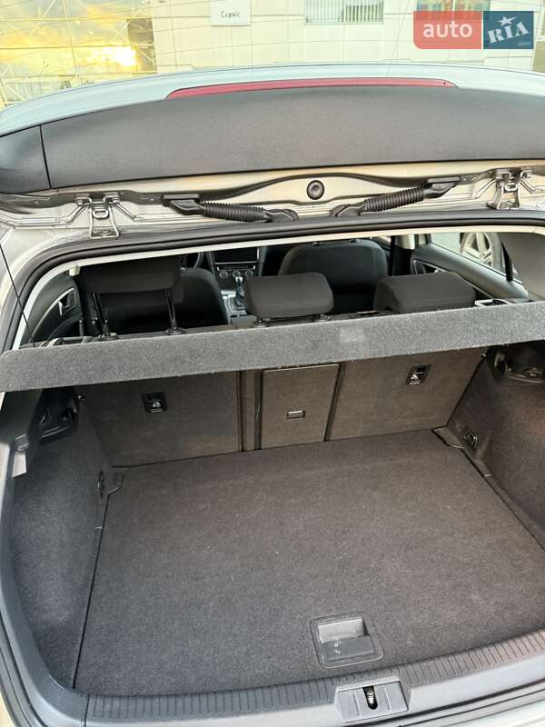 Хэтчбек Volkswagen e-Golf 2017 в Ивано-Франковске