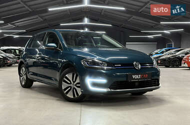 Хэтчбек Volkswagen e-Golf 2018 в Владимире