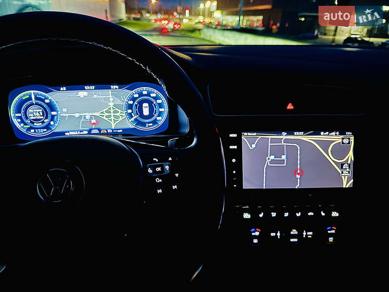 Хетчбек Volkswagen e-Golf 2018 в Львові