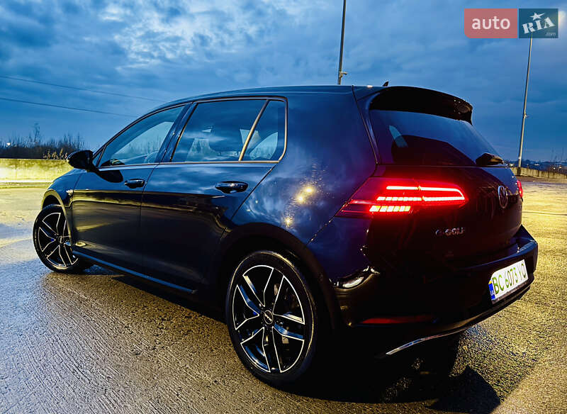 Хетчбек Volkswagen e-Golf 2018 в Львові