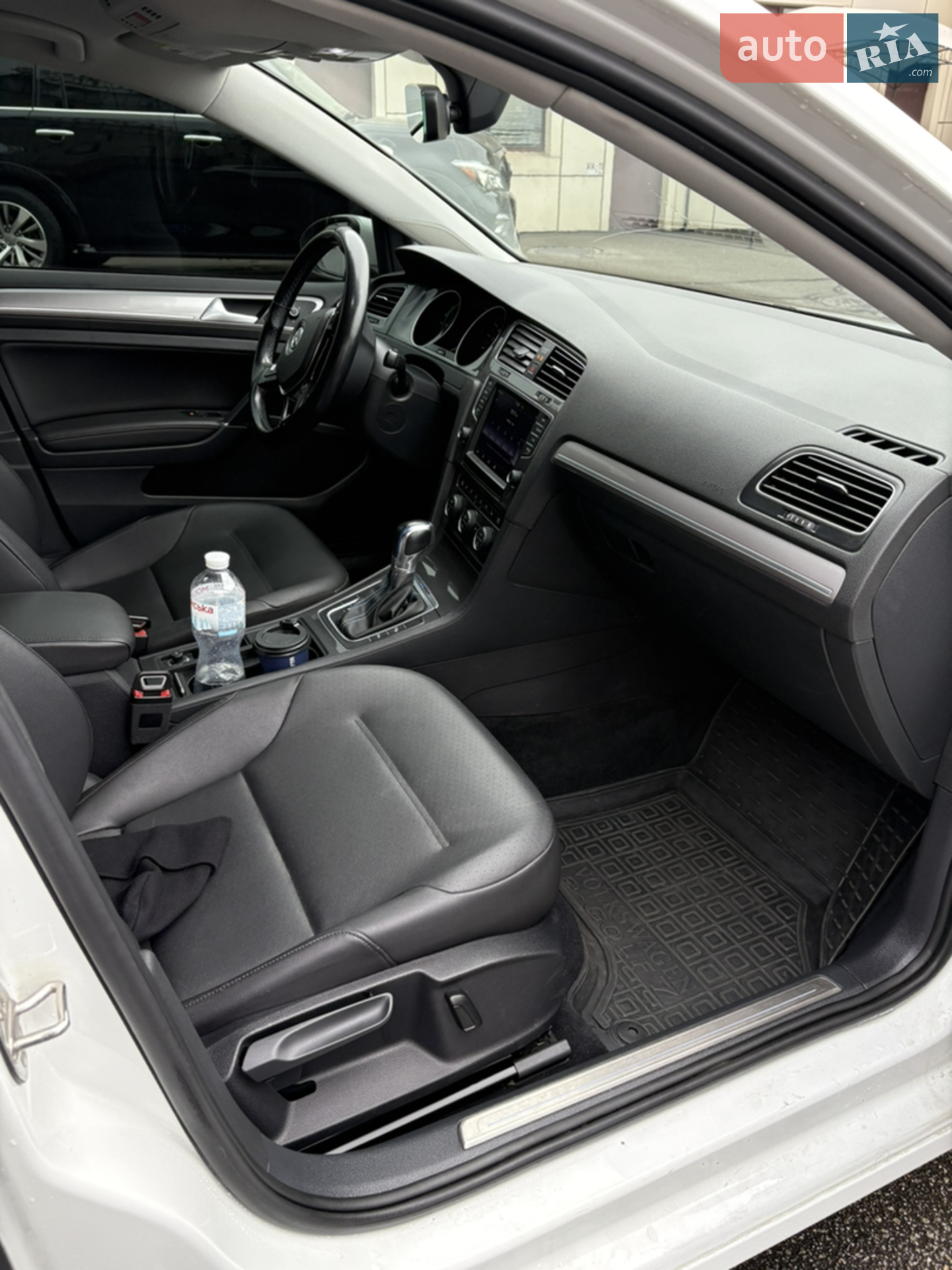 2016 Volkswagen Golf - мініатюра 5