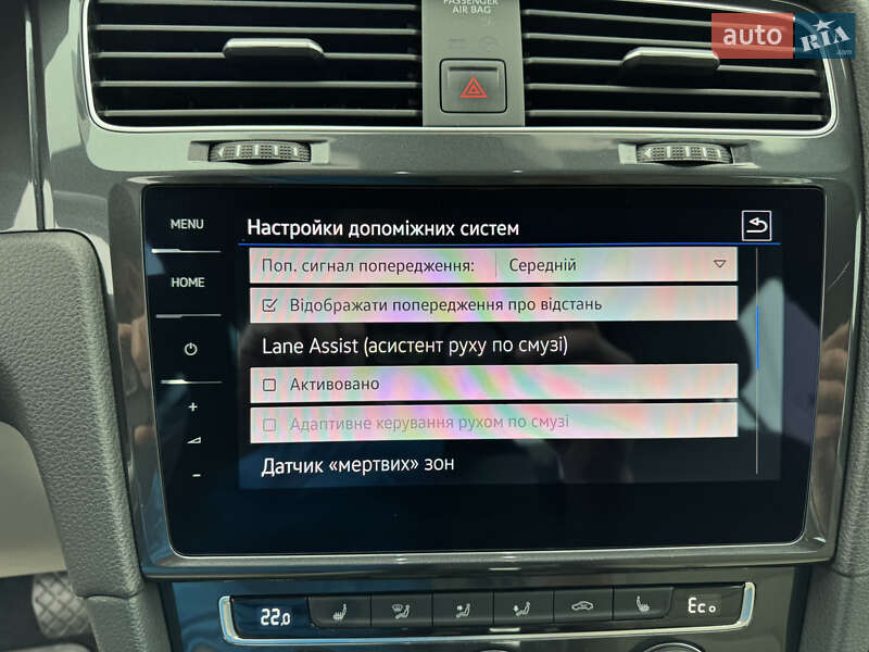 Хэтчбек Volkswagen e-Golf 2020 в Киеве