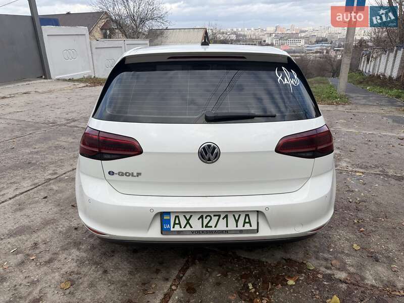 Хэтчбек Volkswagen e-Golf 2015 в Харькове