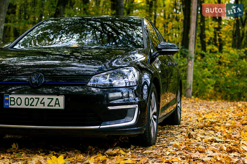 Хэтчбек Volkswagen e-Golf 2015 в Тернополе