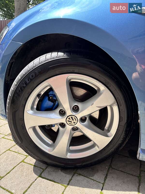 Хэтчбек Volkswagen e-Golf 2016 в Тернополе