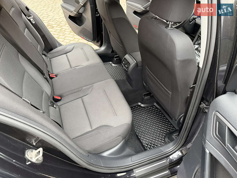 Хэтчбек Volkswagen e-Golf 2018 в Ровно